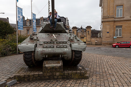 Tank de la dernière guerre à Arlon - © Norbert Pousseur